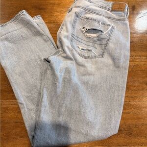 American Eagle Women 10 Long Bootcut Baggy Jeans